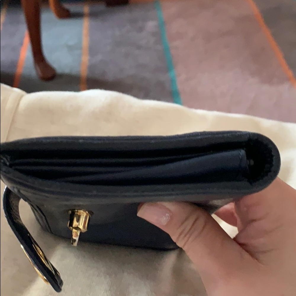 Marc Jacobs wallet in navy - Picture 4 of 6